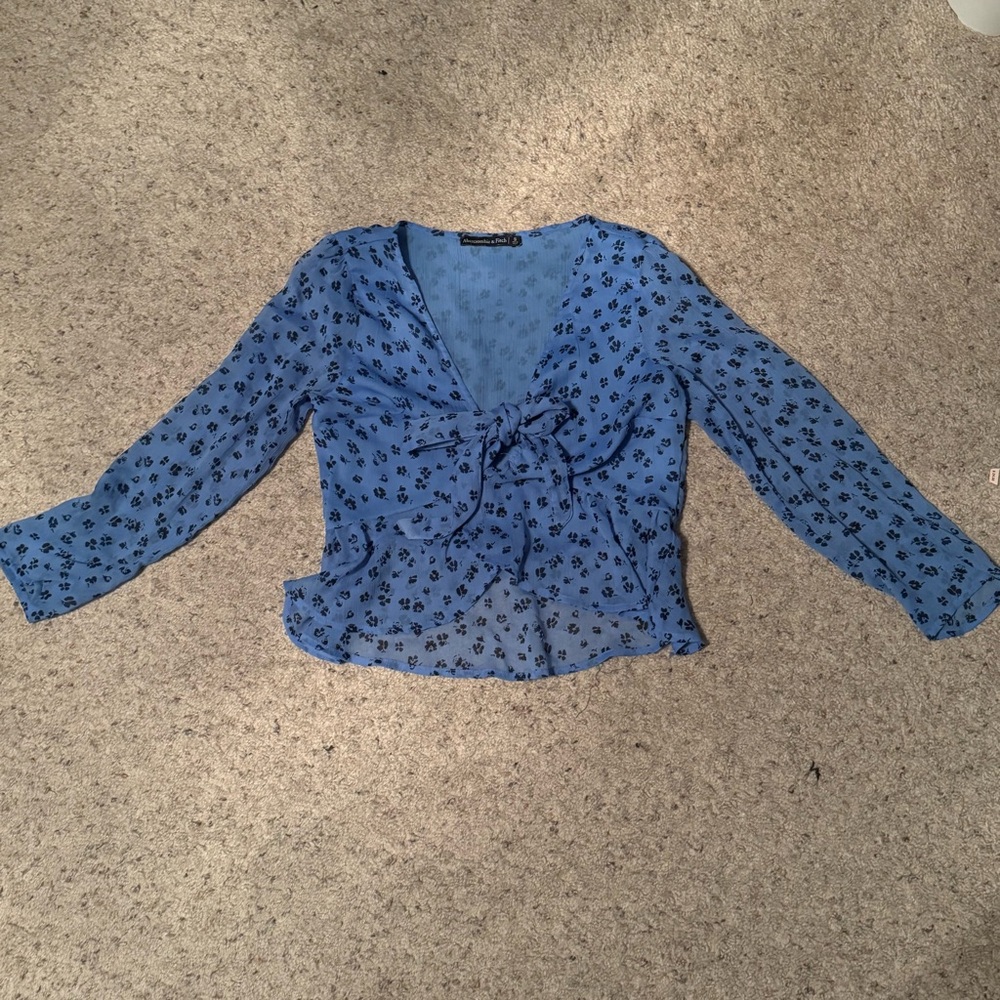 Abercrombie & Fitch Blue Floral Women's CropTop